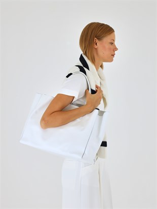 Beyaz Yumuşak Deri Shopping Bag