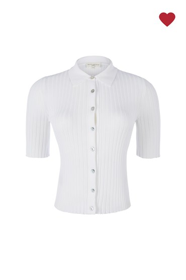 Kırık Beyaz Ribli Yarım Kol Triko Gömlek