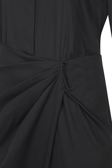 Siyah Drapeli Poplin Gömlek Elbise