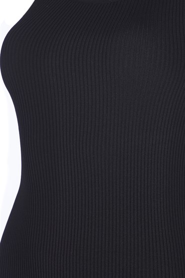 Siyah Sırt Detaylı Ribli Triko Elbise